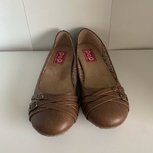 Women Flats size 10